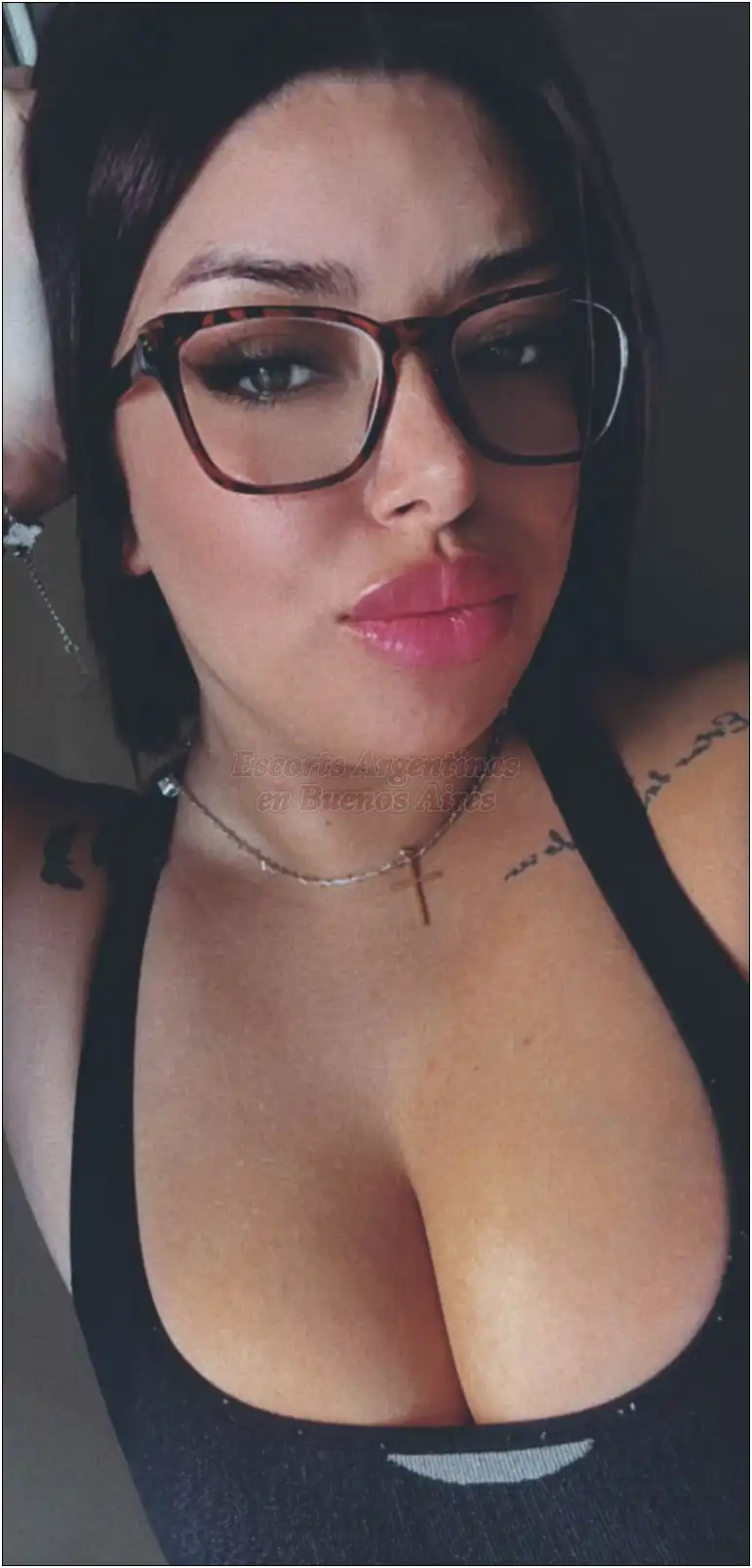 Julieta 15-4939-0467