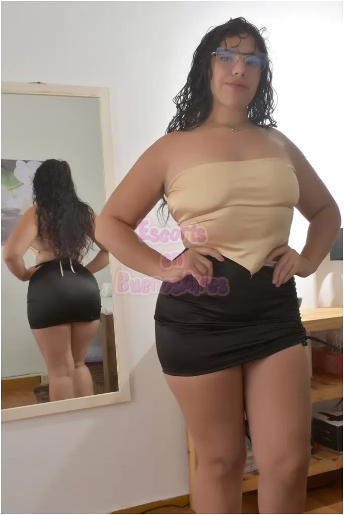 Imagen del perfil de Nicole en Tribunales: Fotografía publicada en la ficha 5