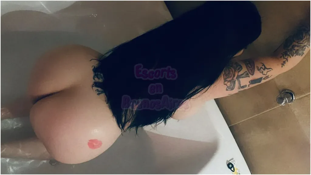 Imagen del perfil de Agustina en Temperley: Fotografía publicada en la ficha 5